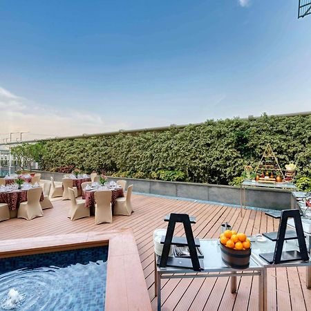 Novotel Bengaluru Outer Ring Road Zewnętrze zdjęcie