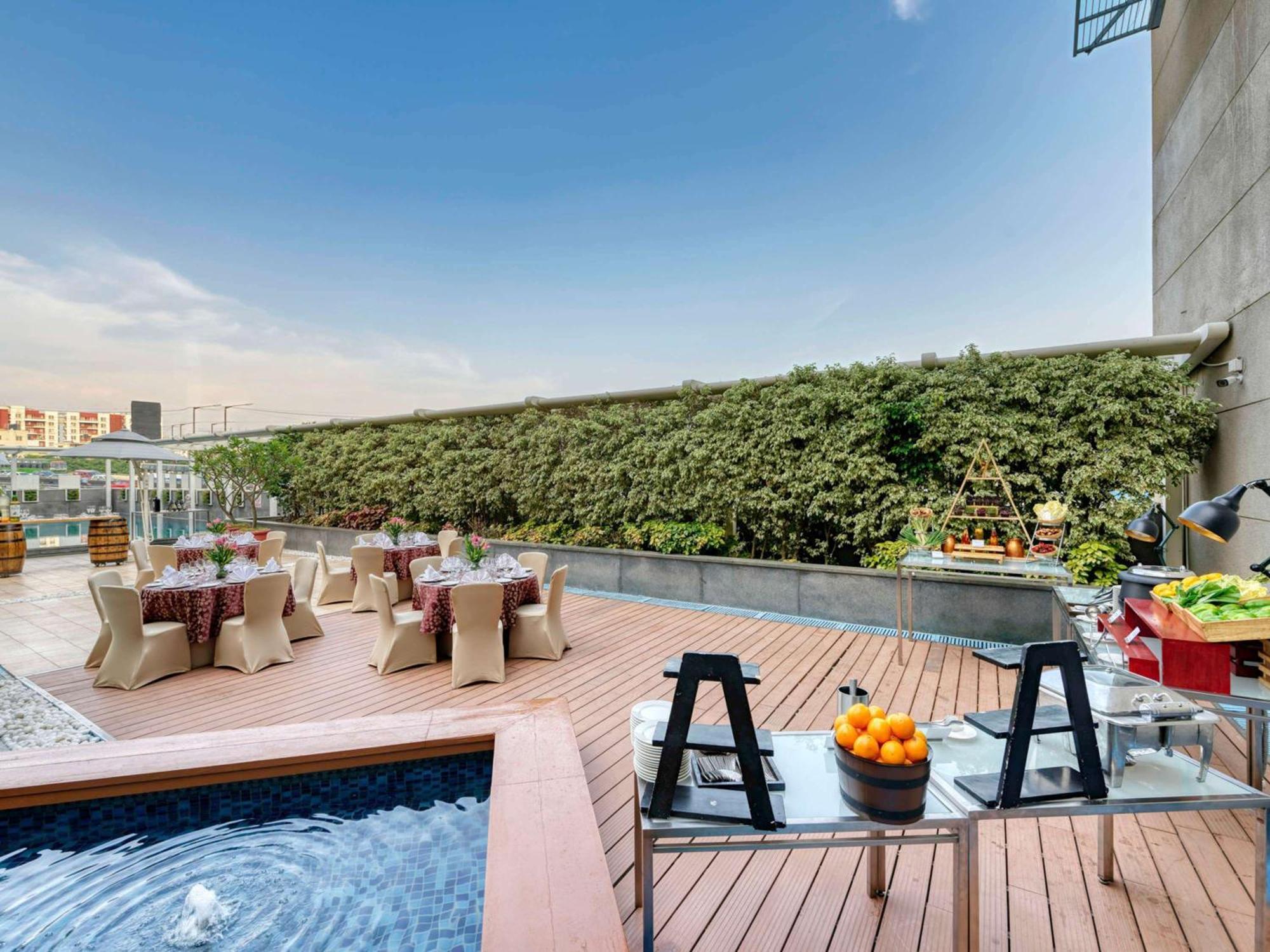 Novotel Bengaluru Outer Ring Road Zewnętrze zdjęcie